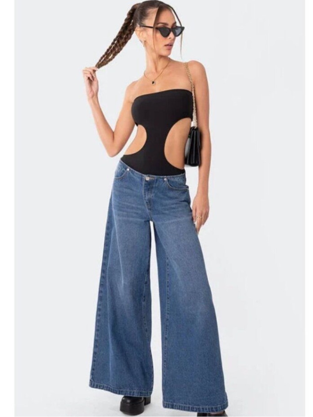 Edikted Vivie Ribbed Cut Out Bodysuit